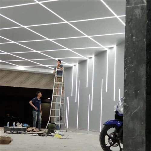 Thi công màn hình led trong nhà, thi công đèn led thanh nhôm chuyên nghiệp